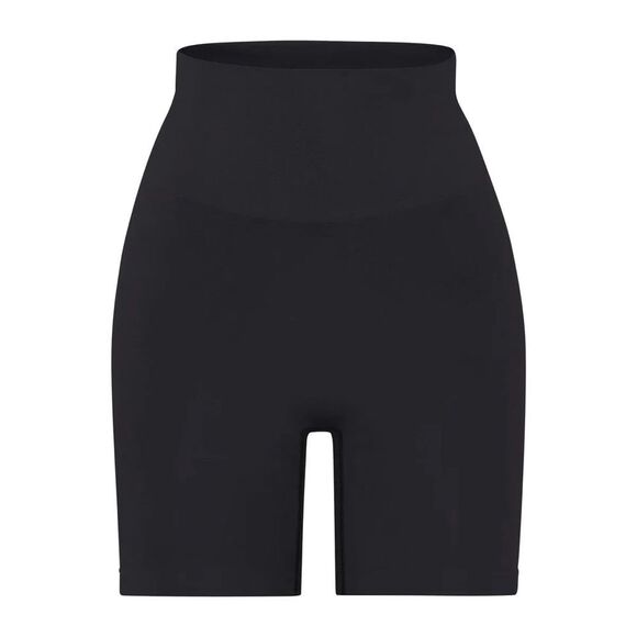 SKIMS Contour Lounge Biker Shorts in Black - Picture 4 of 7